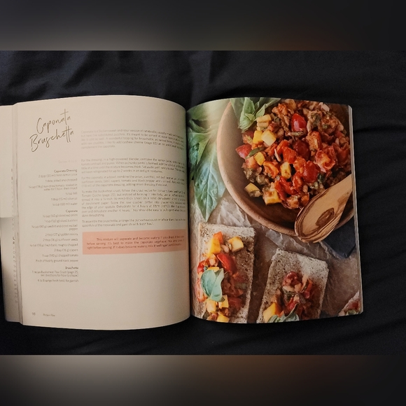 Modern Raw: Healthy Raw Vegan Meals for a Balanced Life by Rachel Carr - Picture 5 of 6